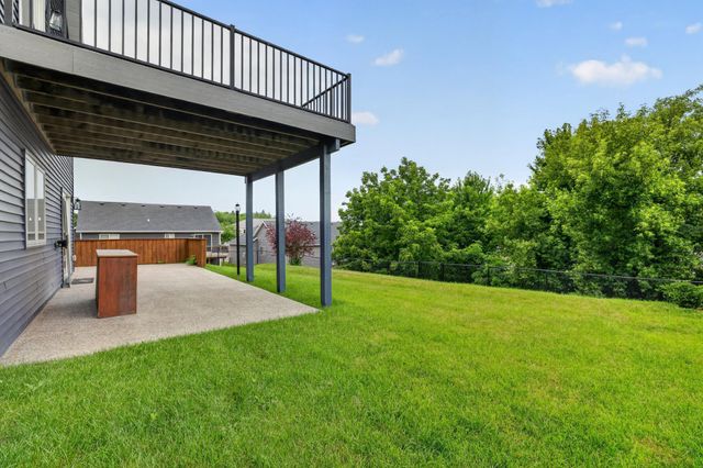 3407 Lakeridge Place NW, Rochester, MN 55901