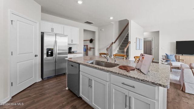 1512 Stone Wood Drive, Winterville, NC 28590