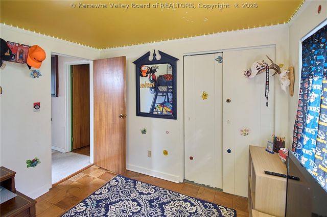 2315 Woodland Avenue Sw, South Charleston, WV 25303