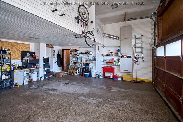 2315 Woodland Avenue Sw, South Charleston, WV 25303