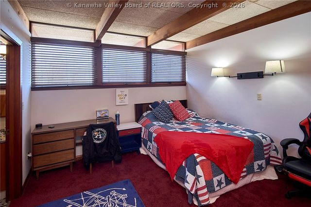 2315 Woodland Avenue Sw, South Charleston, WV 25303
