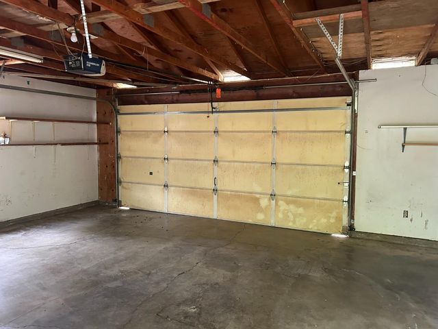 413 Shakeley Ln, Ione, CA 95640