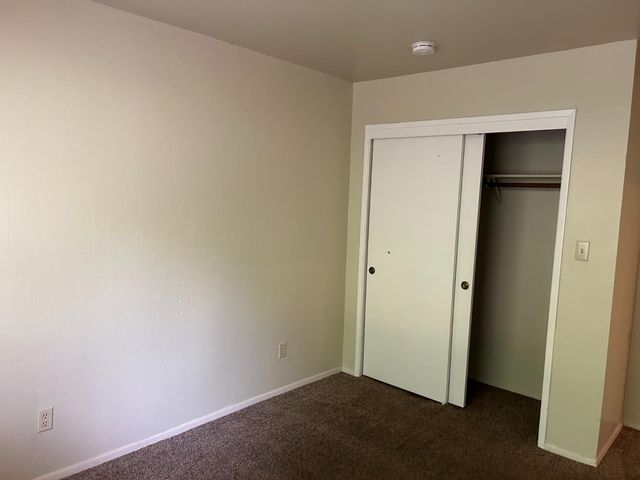 413 Shakeley Ln, Ione, CA 95640