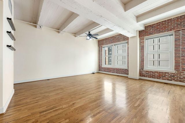 1120 Texas Street 7D, Houston, TX 77002