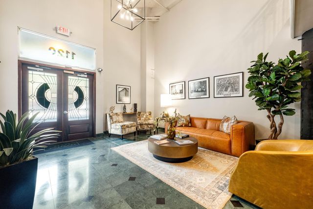 1120 Texas Street 7D, Houston, TX 77002