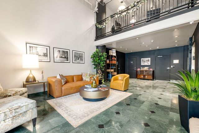 1120 Texas Street 7D, Houston, TX 77002