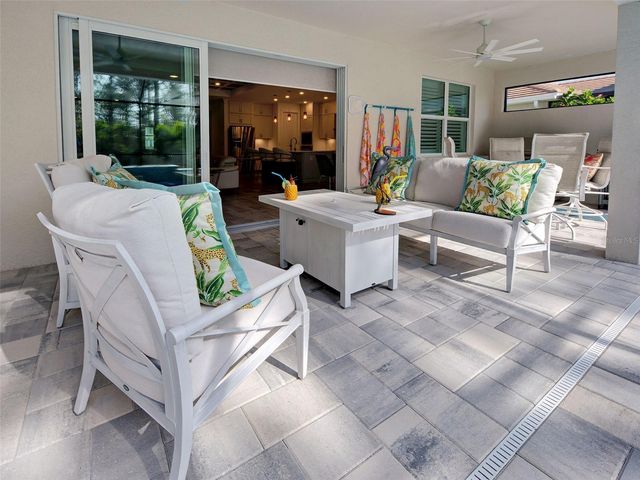 425 BANEBERRY COURT, Nokomis, FL 34275