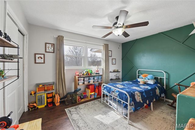 1837 Oak Street, Pacific, MO 63069