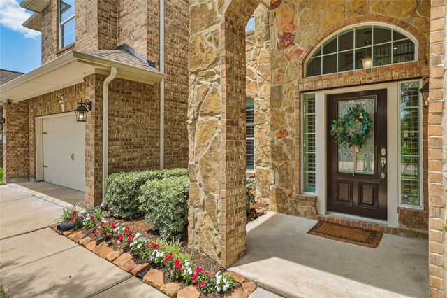 2107 Wild Peregrine Circle, Katy, TX 77494