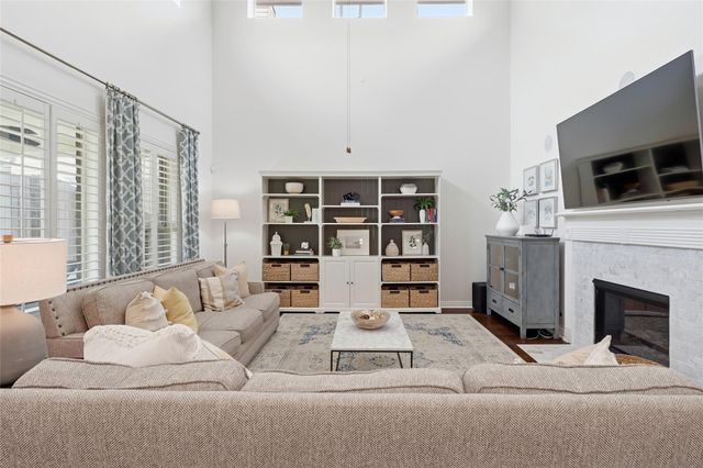 2107 Wild Peregrine Circle, Katy, TX 77494