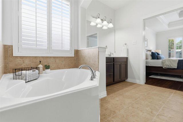 2107 Wild Peregrine Circle, Katy, TX 77494