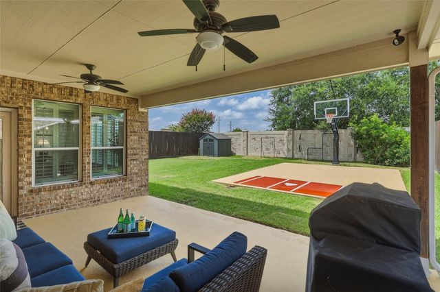 2107 Wild Peregrine Circle, Katy, TX 77494