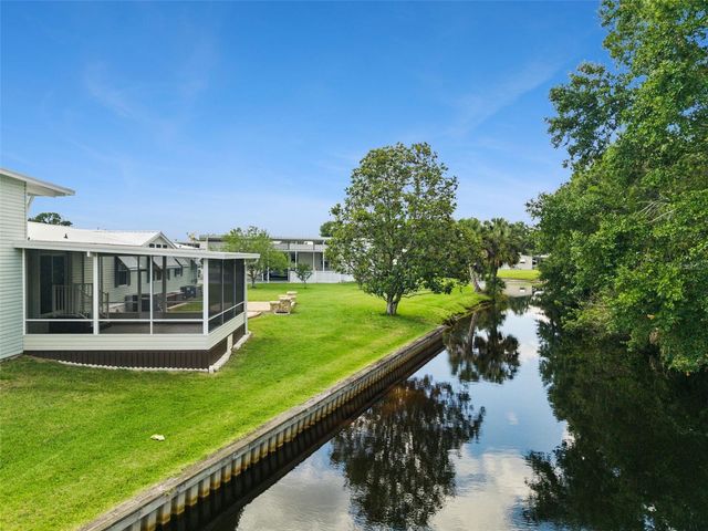 5274 ISLAND VIEW CIRCLE N, Polk City, FL 33868