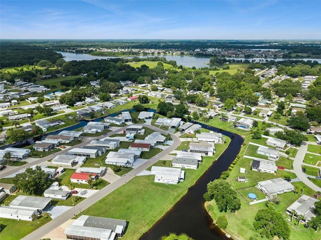 5274 ISLAND VIEW CIRCLE N, Polk City, FL 33868