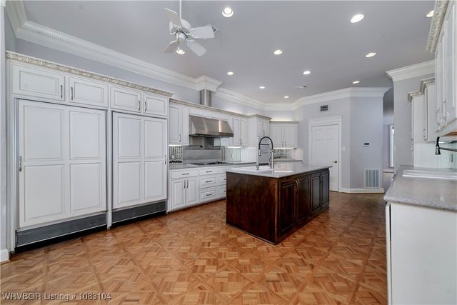 105629 S 4730 Road, Muldrow, OK 74948