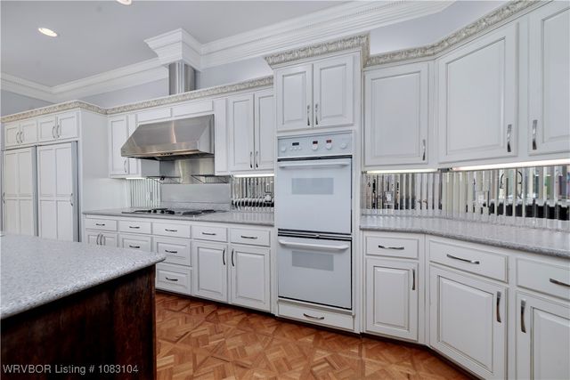 105629 S 4730 Road, Muldrow, OK 74948