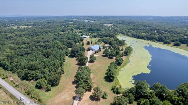 105629 S 4730 Road, Muldrow, OK 74948