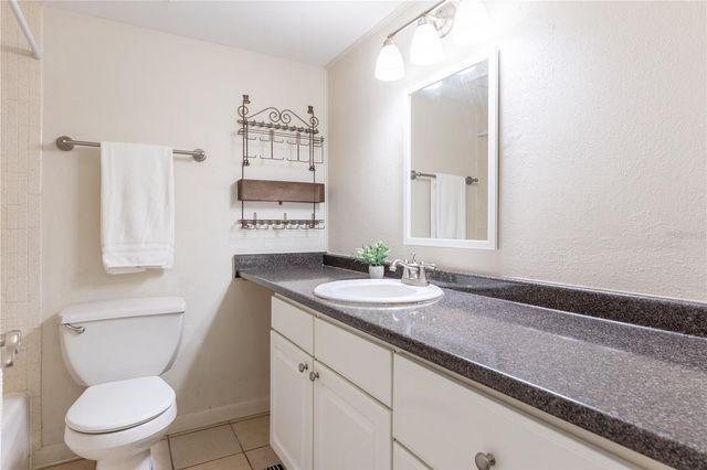 507 NW 39TH ROAD 132, Gainesville, FL 32607