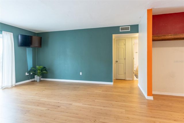 507 NW 39TH ROAD 132, Gainesville, FL 32607