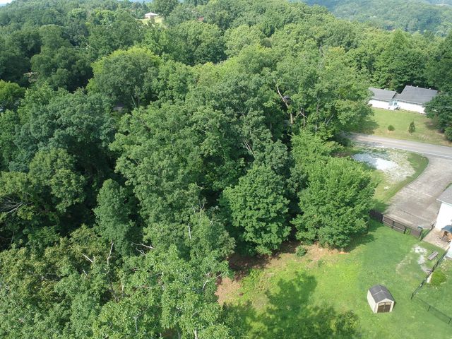 5908 Crestview Drive, Hixson, TN 37343