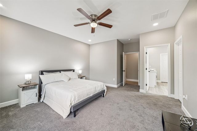 982 Randolph Street A, Houston, TX 77088