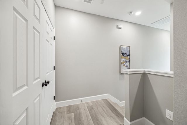 982 Randolph Street A, Houston, TX 77088