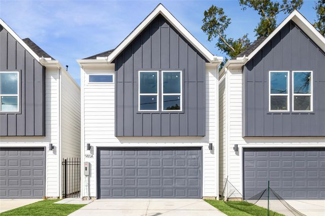 982 Randolph Street A, Houston, TX 77088