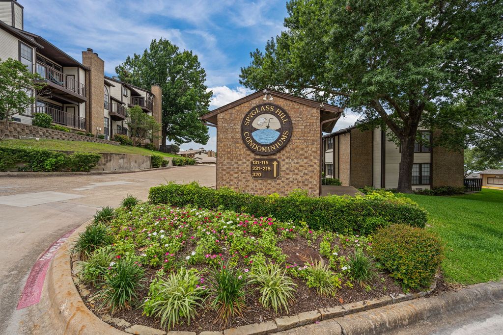 260 Henry M Chandler Drive, Rockwall, TX 75032
