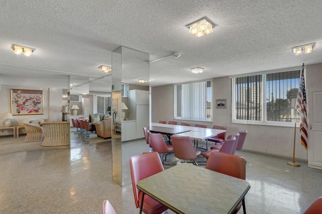 1609 N Riverside Drive Unit 304, Pompano Beach, FL 33062