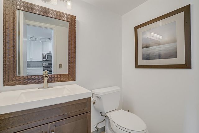 1609 N Riverside Drive Unit 304, Pompano Beach, FL 33062