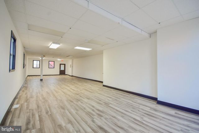 116 W MARTIN STREET, Martinsburg, WV 25401