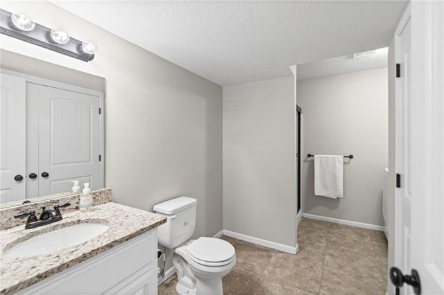 19304 Switchgrass Court, Smithville, MO 64089