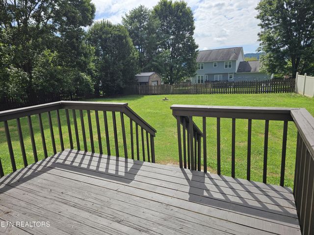 2818 Fawnridge Lane, Knoxville, TN 37938