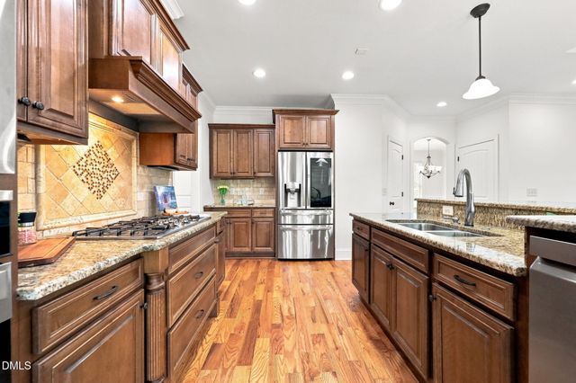 8601 Mangum Hollow Drive, Wake Forest, NC 27587