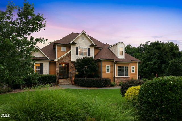 8601 Mangum Hollow Drive, Wake Forest, NC 27587