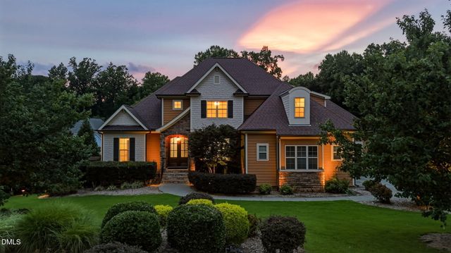 8601 Mangum Hollow Drive, Wake Forest, NC 27587