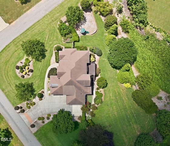 8601 Mangum Hollow Drive, Wake Forest, NC 27587
