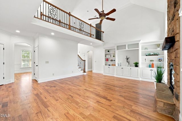 8601 Mangum Hollow Drive, Wake Forest, NC 27587