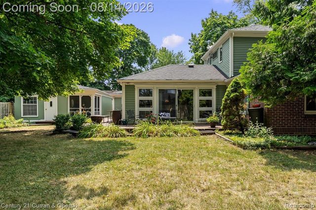 660 N Sheldon Road, Plymouth, MI 48170