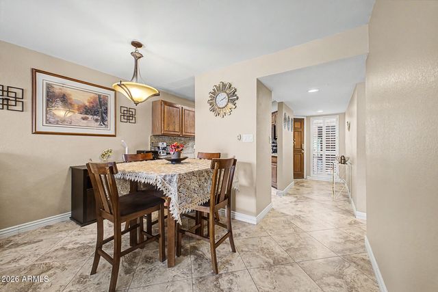 4718 W SANNA Street, Glendale, AZ 85302