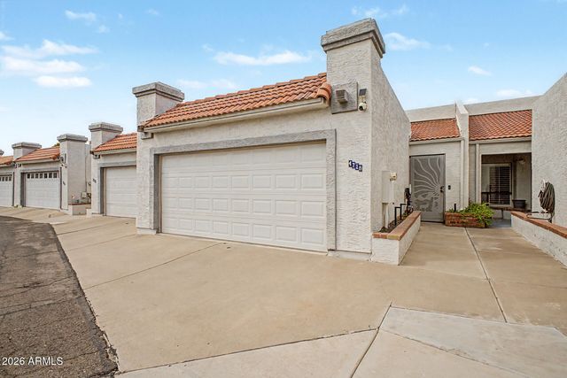 4718 W SANNA Street, Glendale, AZ 85302