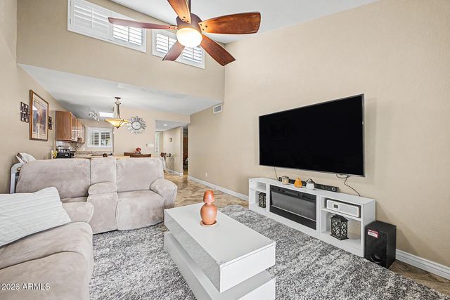 4718 W SANNA Street, Glendale, AZ 85302