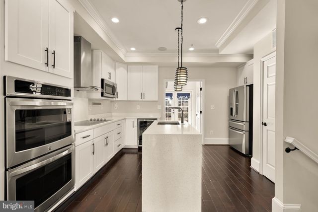 1609 LEVIS ST NE, Washington, DC 20002