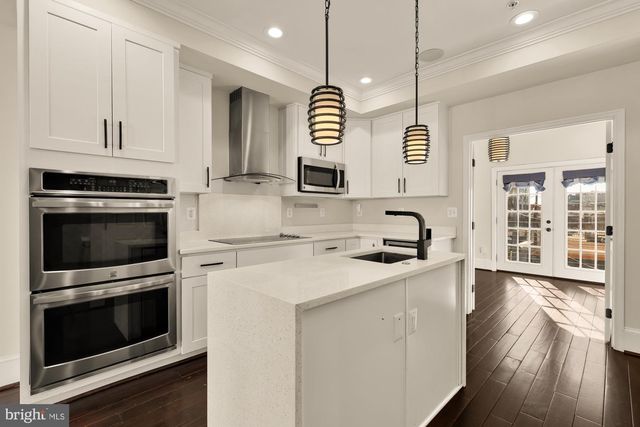 1609 LEVIS ST NE, Washington, DC 20002