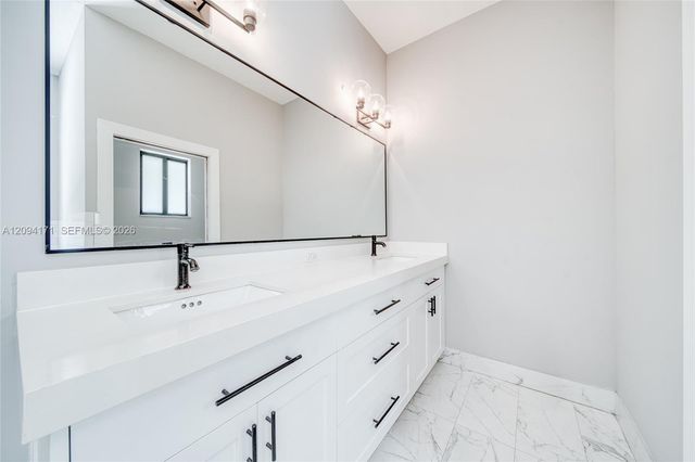 17265 SW 92nd Court, Palmetto Bay, FL 33157