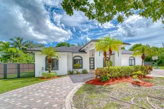 17265 SW 92nd Court, Palmetto Bay, FL 33157