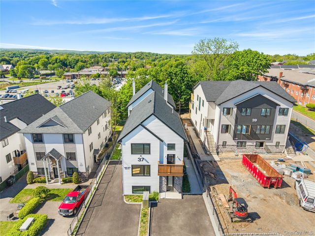 37 Ewing Avenue 202, Spring Valley, NY 10977