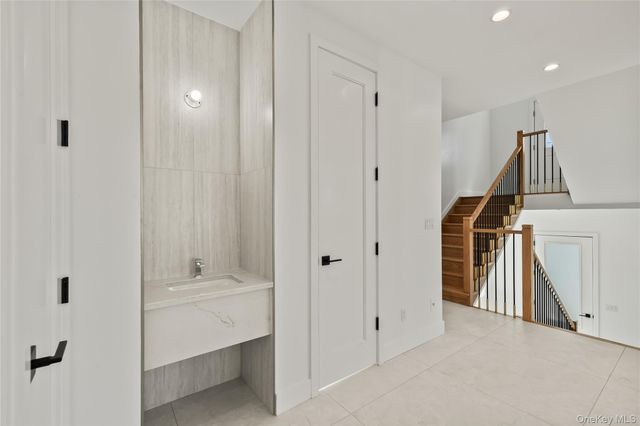 37 Ewing Avenue 202, Spring Valley, NY 10977