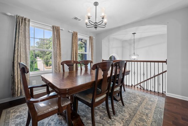 3771 Chapel Hill Rd, Clarksville, TN 37040