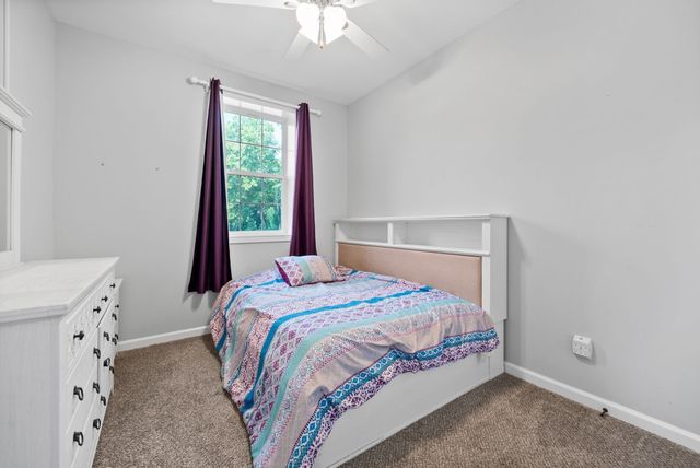 3771 Chapel Hill Rd, Clarksville, TN 37040